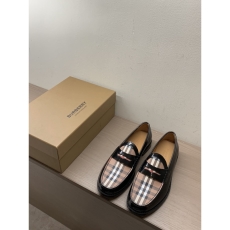 Burberry Leather Shoes